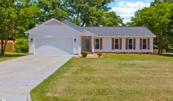 401 Belcross Drive, Simpsonville, SC 29681