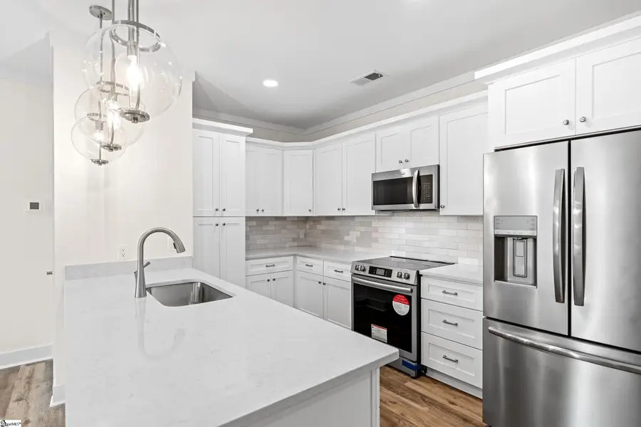 98 E Mcbee Avenue #Unit 207, Greenville, SC 29601 - #2