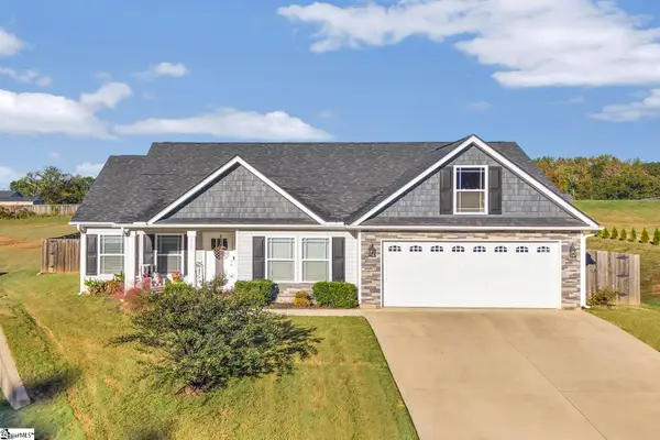 390 Danleigh Way, Inman, SC 29349