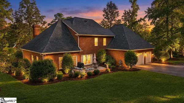 306 Parkwood Road, Greenwood, SC 29646