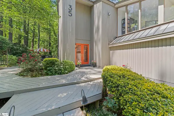 35 Selwyn Drive, Greenville, SC 29615