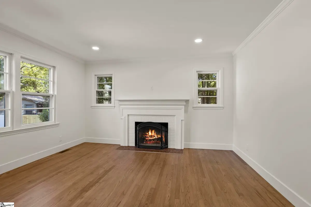 208 W Hillcrest Drive, Greenville, SC 29609 - #1