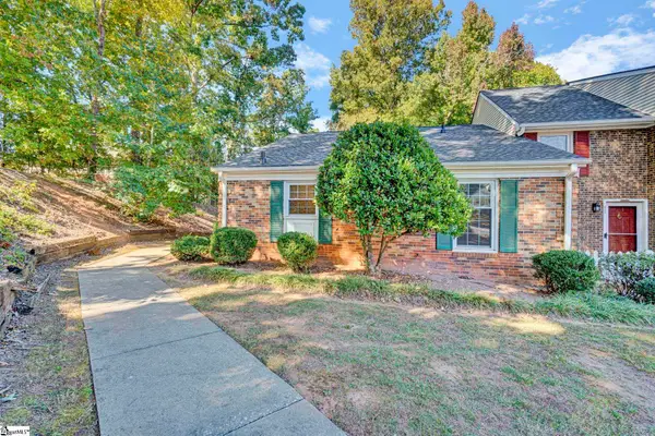 301 Wenwood Circle, Greenville, SC 29607-4273