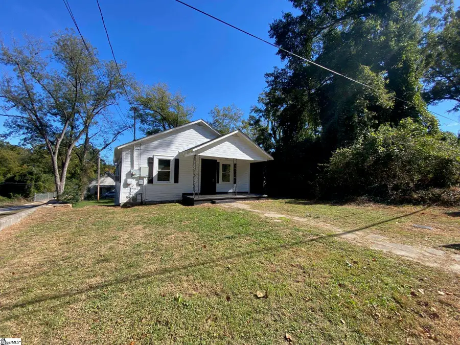 130 Williams Street, Laurens, SC 29360 - #2