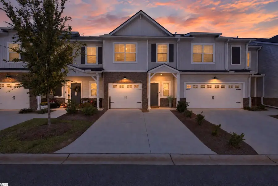 306 Hollenbeck Place, Greenville, SC 29607 - #2