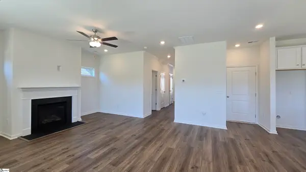 9 Halsey Street, Central, SC 29630