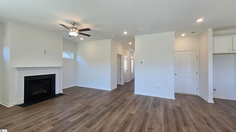 9 Halsey Street, Central, SC 29630 - #2