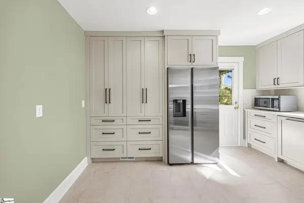 325 Townes Street Extension, Greenville, SC 29609
