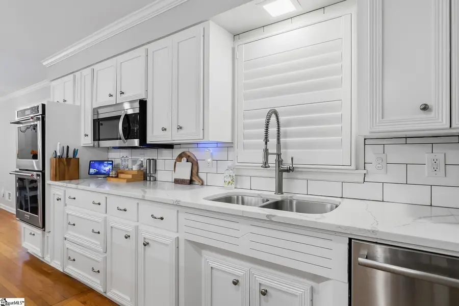 208 Gordon Drive, Spartanburg, SC 29301 - #3