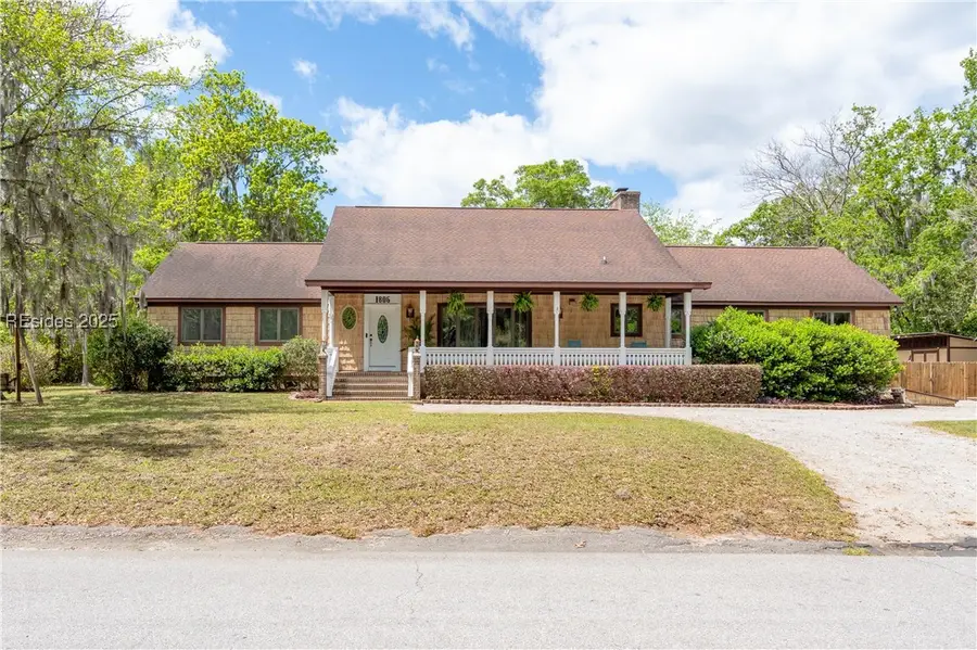 1806 Courtland Street, Port Royal, SC 29935 - Image #2