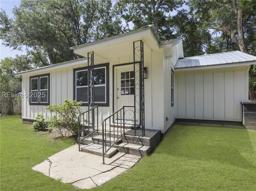 105 Jaudon Street, Ridgeland, SC 29936 - Image #2