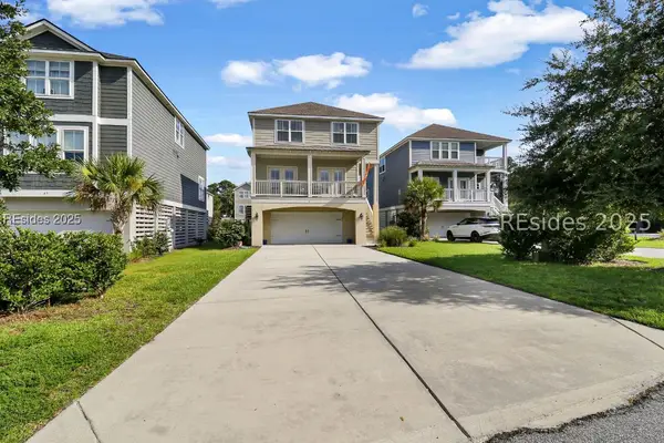 45 Hammock Oaks Circle, Hilton Head Island, SC 29926