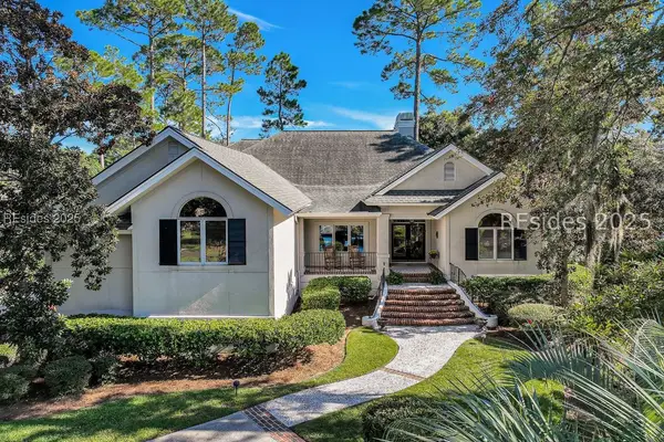 21 Strawberry Hill Road, Hilton Head Island, SC 29928