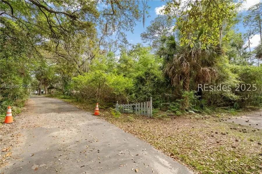 3 Ocean Marsh Court, Saint Helena Island, SC 29920 - Image #2