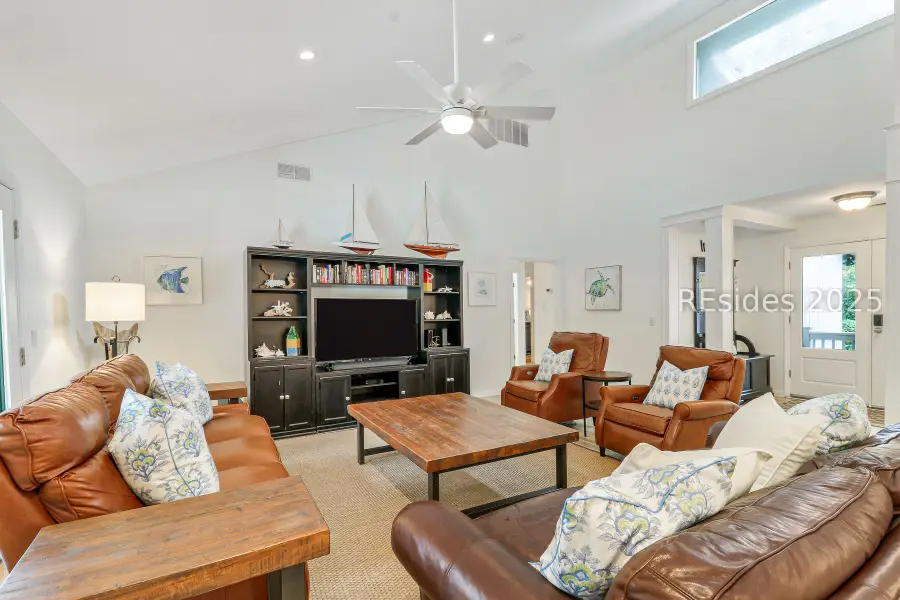 11 Planters Wood Court, Hilton Head Island, SC 29928 - Image #2