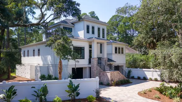 8 Fairfax Lane, Hilton Head Island, SC 29928
