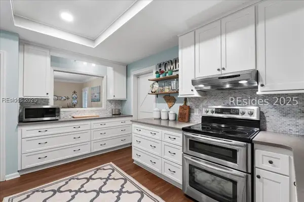 39 Cottonwood Lane, Hilton Head Island, SC 29926