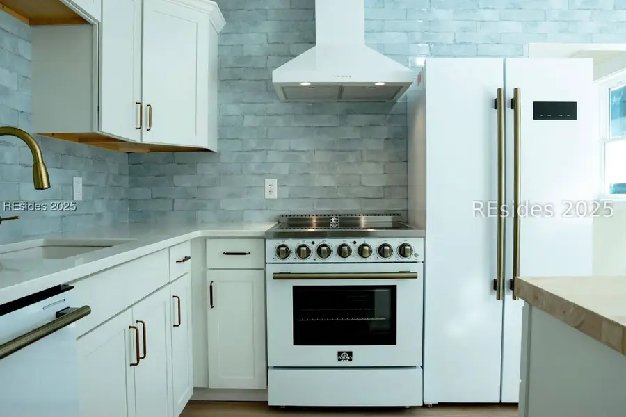 1731 Battery Park Drive, Port Royal, SC 29935 - Image #3