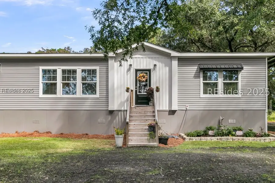 97 Rose Island Road, Saint Helena Island, SC 29920 - Image #2
