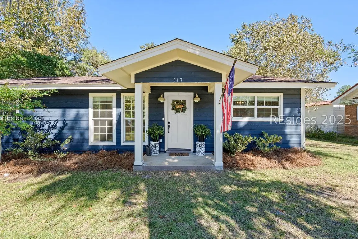 313 1st Avenue, Ridgeland, SC 29936 - Image #1