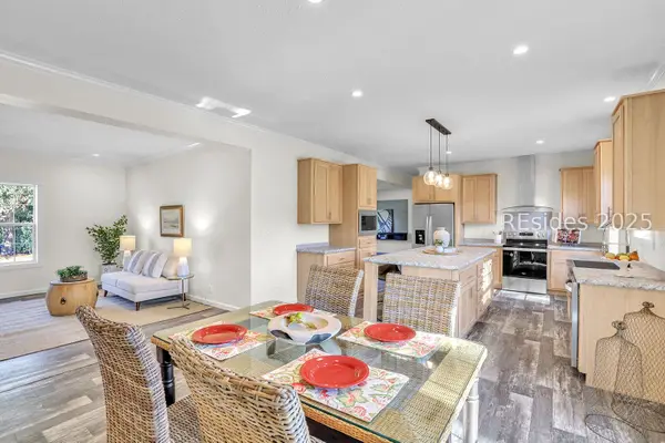 13 Vine Street, Hilton Head Island, SC 29926