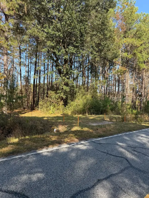 7062 Main Street W, Ridgeland, SC 29936