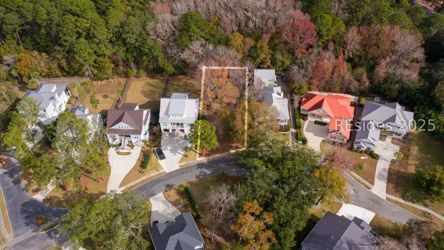 18 Paddocks Boulevard, Hilton Head Island, SC 29926 - Image #3