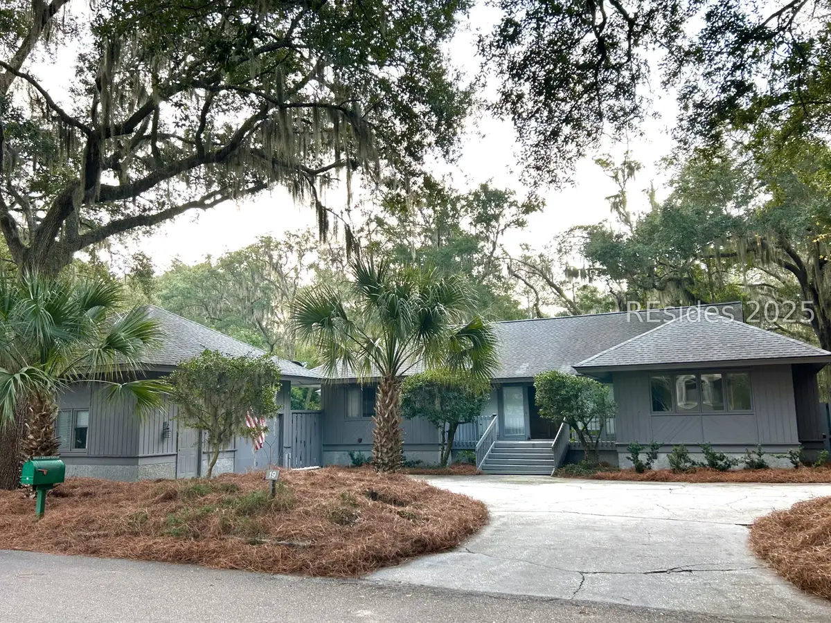 19 Bateau Road, Hilton Head Island, SC 29928 - #1