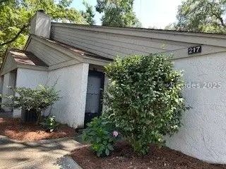96 Mathews Drive #217, Hilton Head Island, SC 29926 - Image #2