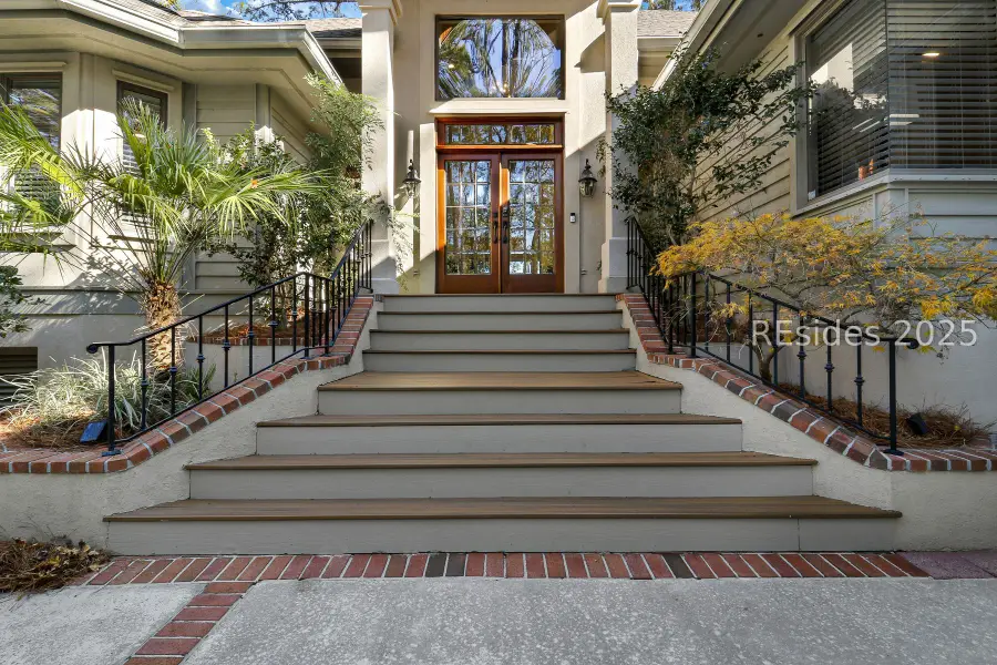 35 Saint Andrews Place, Hilton Head Island, SC 29928 - Image #2