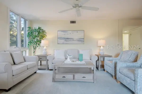 2 Lighthouse Lane #APT 894, Hilton Head Island, SC 29928