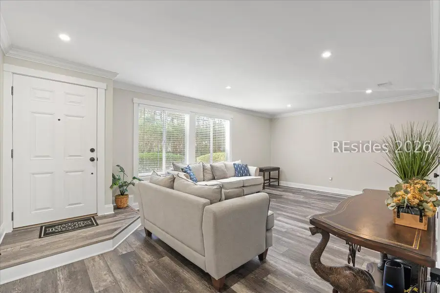 100 Mathews Drive #26, Hilton Head Island, SC 29926 - Image #3