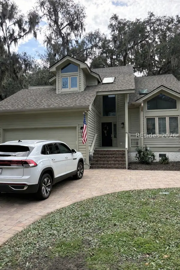 11 Wax Myrtle Court, Hilton Head Island, SC 29926