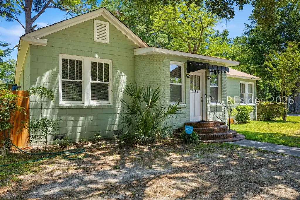 437 SE Laurens Avenue, Fairfax, SC 29827 - #1