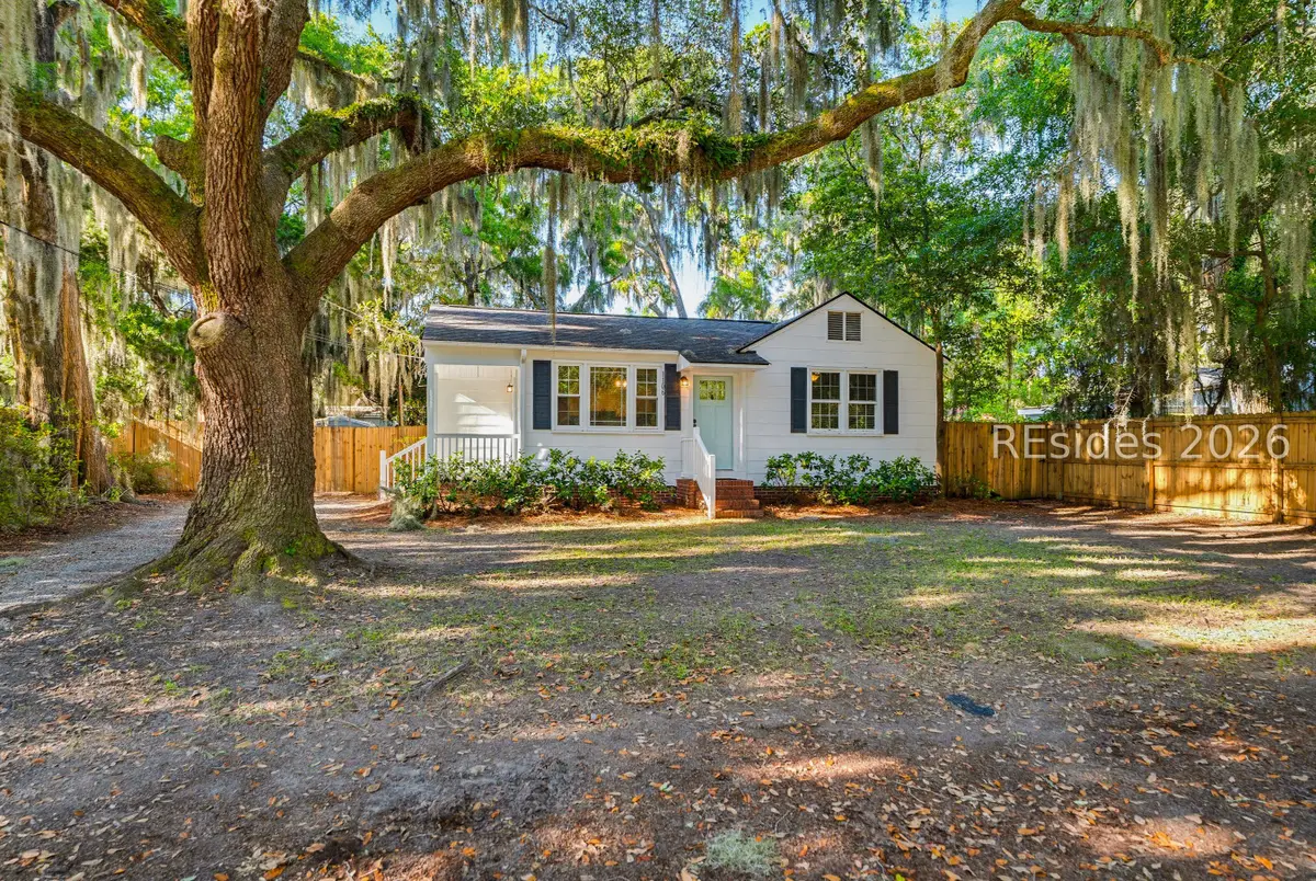 1106 Woodward Avenue, Beaufort, SC 29902 - #1