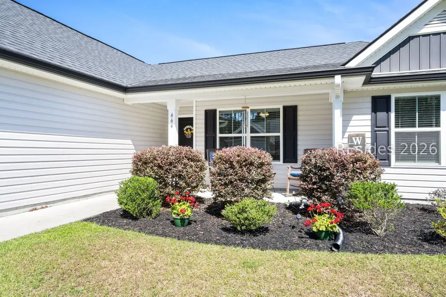 664 Ridgeland Lakes Drive, Ridgeland, SC 29936 - #3