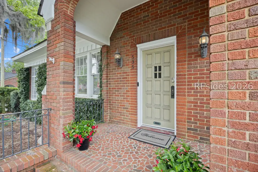 535 E 44th Street, Savannah, GA 31405 - #3