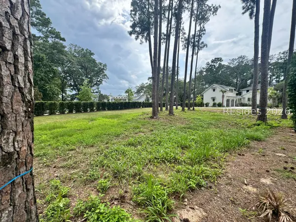 211 Harborview Drive, Beaufort, SC 29907
