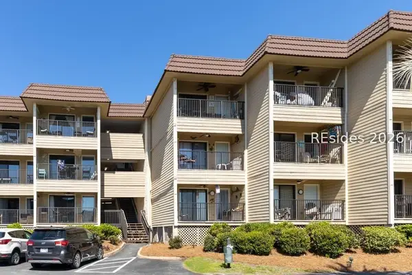 40 Folly Field Road #B352, Hilton Head Island, SC 29928