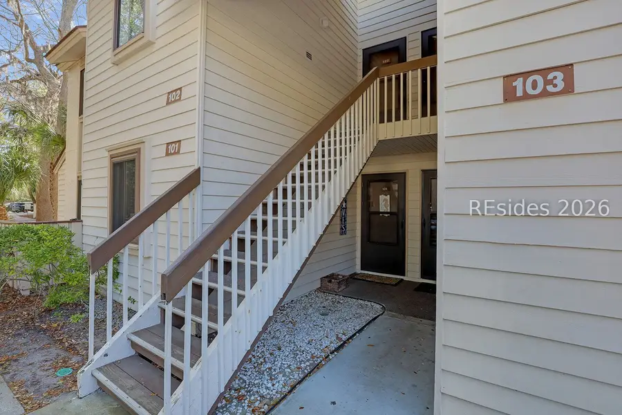 25 Deallyon Avenue #103, Hilton Head Island, SC 29928 - #3