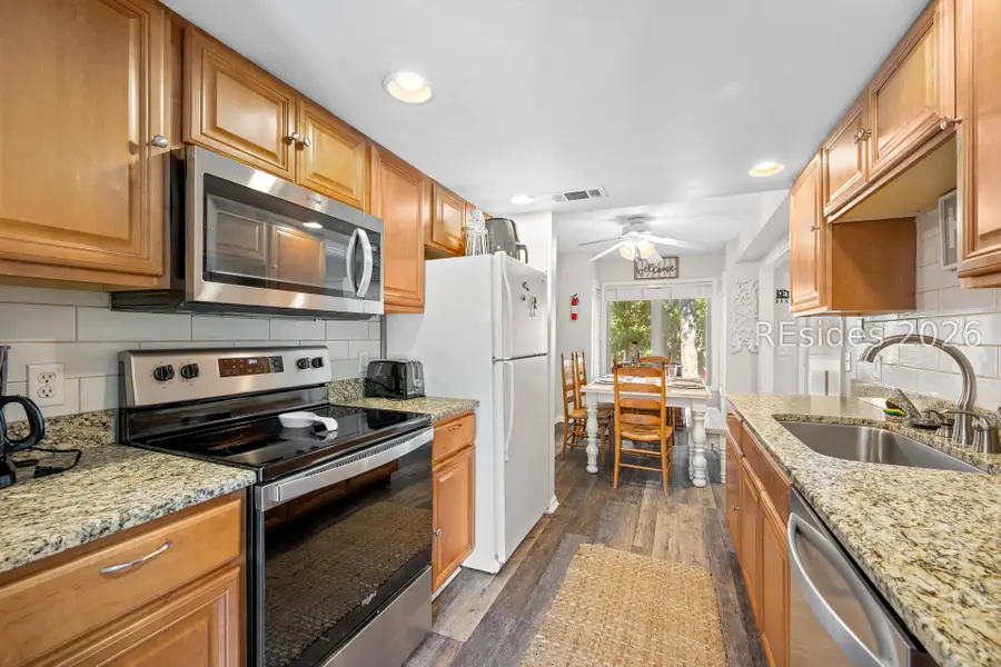 24 Deallyon Avenue #20, Hilton Head Island, SC 29928 - #3