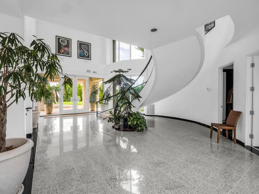 110 W King Ridge Street, Gaffney, SC 29341 - Image #3