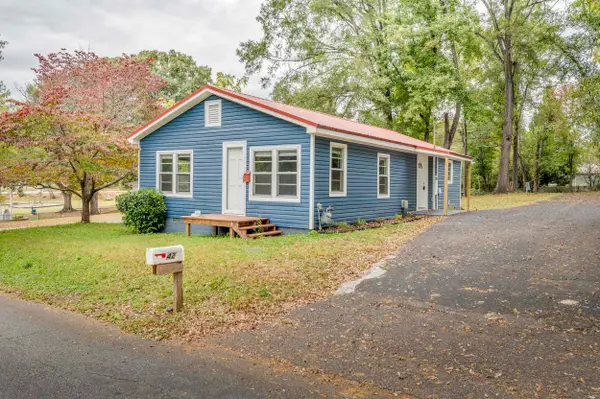 42 Bishop St, Inman, SC 29349