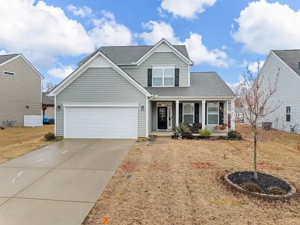 423 Wolfbend Road, Woodruff, SC 29388