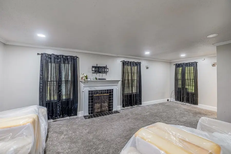 900 S Limestone Street, Gaffney, SC 29340 - Image #3