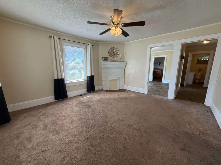 362 E Floyd Baker Boulevard, Gaffney, SC 29340 - Image #2