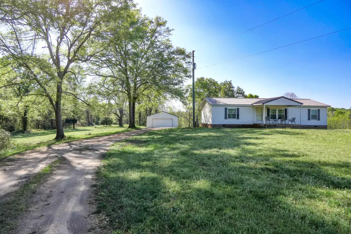 615 Beacon Light Rd, Spartanburg, SC 29307 - Image #1