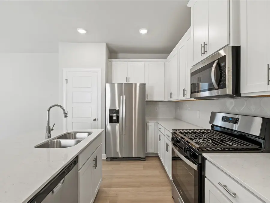 827 Ernest Lane, Lyman, SC 29365 - Image #2