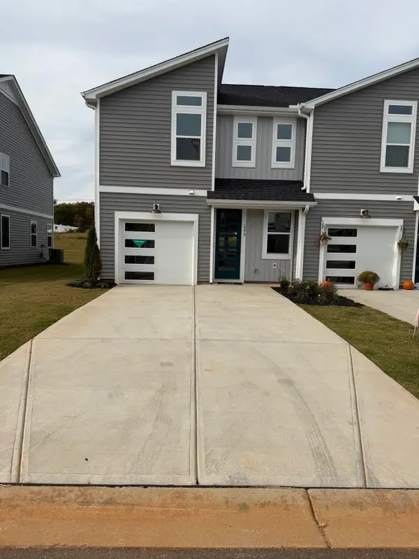 1279 Westgate Village Drive, Spartanburg, SC 29301