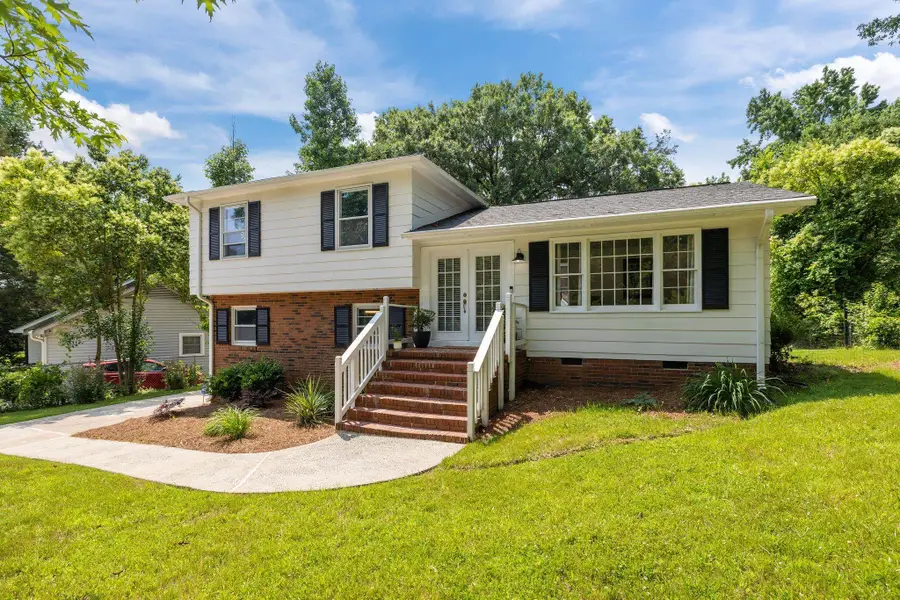 1013 Eaglewood Avenue, Charlotte, NC 28212 - Image #3